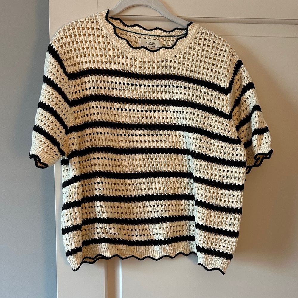 Trovata Black and Cream Knit Sweater